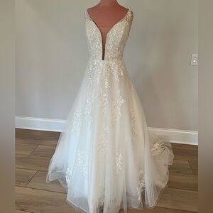 NWT MAGGIE SOTTERO LETICIA LYNETTE WEDDING DRESS SIZE 20